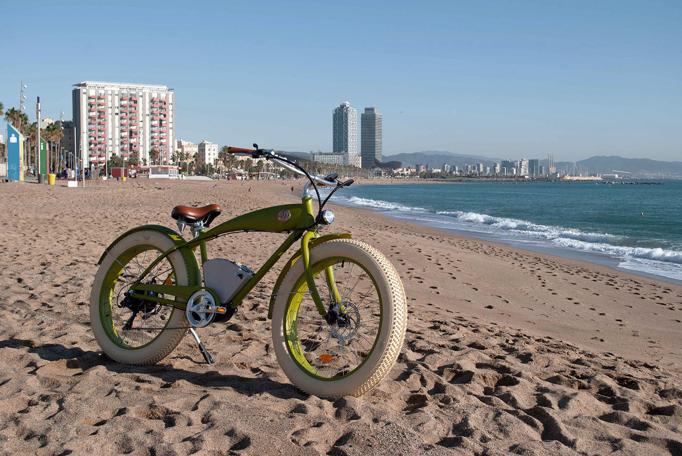 Beachin Rayvolt (Vintage Green) - Ebikeboys