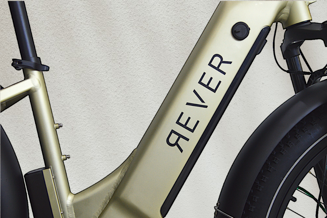REVER URBAN ESCAPE